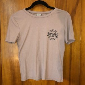 tan short sleeve t-shirt